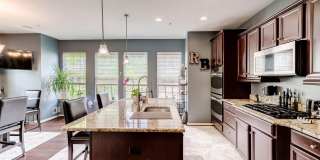510 OVERLOOK PARK Drive Gallery 32