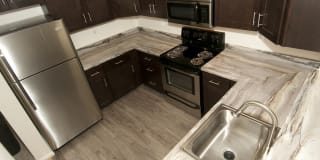 The Ivy Club Gallery 7