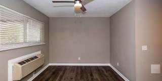 Lux Off Riverwalk Gallery 28