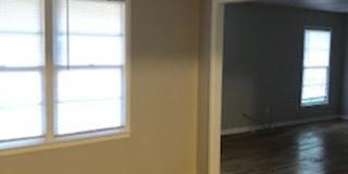 Three Bedroom 1 Bath Home/1 Car Carport Gallery 8