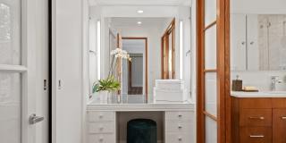 Iconic California Ranch Home by Architect Birge Clark in Leland Manor, Palo Alto Gallery 38