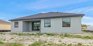 408 Chiquita Boulevard N Gallery 4