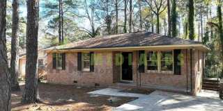 120 Larchwood Drive Gallery 1
