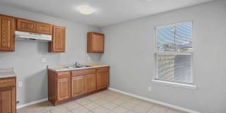 6325 Geiger Avenue unit: B Gallery 15