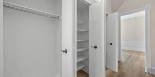 Thomas Logan Apartments Gallery 22