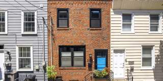 Stunning 2 Bed, 2.5 Bath Home in the Heart of Fishtown! Gallery 3