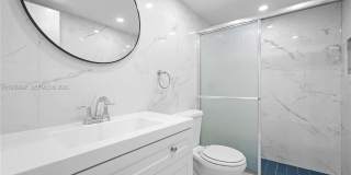 18601 NE 14th Ave Gallery 18