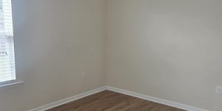 1328 Valor Rd. Gallery 21