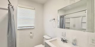 524 E Lime St Gallery 12