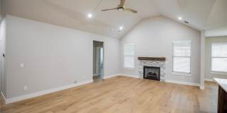 7843 Range Ave Gallery 2
