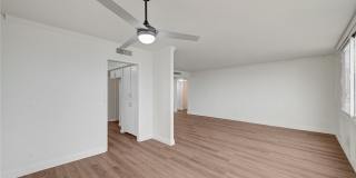 205 E Harmon Avenue Gallery 13