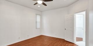 3717 Pebblebrook Manor Gallery 28