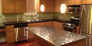 3bd/2.25ba Seattle Home Gallery 25