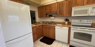 1172 COMMODORE COURT 203 Gallery 5