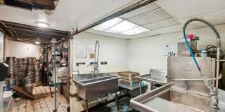 541 E GIRARD Avenue Gallery 7