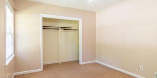 Lakebottom Duplex Gallery 12