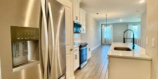 Heritage Oaks gated community 3/2.5/2 Townhome Gallery 23