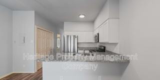 1815 Gary's Park Street Gallery 12