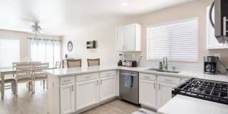 4995 Nardini Avenue Gallery 4