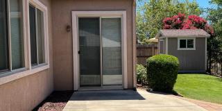 BEAUTIFUL 4 BEDROOM, ONE STORY HOUSE IN LINCOLN! Gallery 27