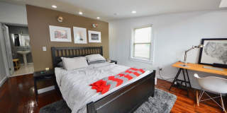 Vibrant One Bedroom Apartment in Over the Rhine Gallery 17