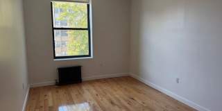 906 GERARD Avenue Gallery 1