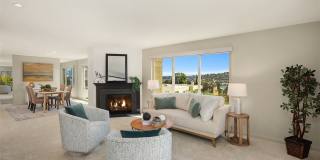 Top Floor Queen Anne Unit! (Beautiful views & 3 Parking Spaces) Gallery 8