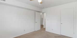 Broadway Apartments Gallery 37