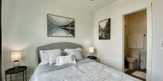 629 N Queen Street Gallery 31