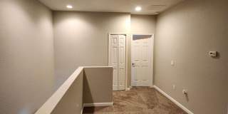 Spacious 3BR Townhome in Gated Portofino Meadows – Prime Location Near Orlando & Disney Gallery 14