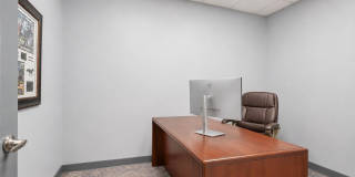 208 N BROADWAY Gallery 28