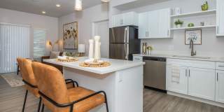 Seasons on Riverdale Gallery 54