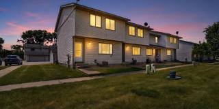 Charming 3BR House in Rosemount Charming 3BR House in Rosemount Gallery 3