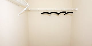 Riverpark apartment homes Gallery 76