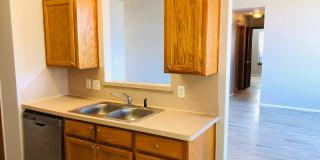 3 bed 2 bath home for rent in Norman near SE 24th and Lindsey, new paint, new flooring, great area! Gallery 9