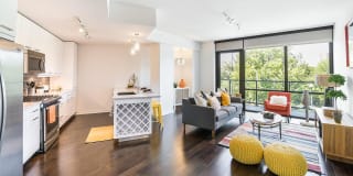 1000 Speer by Windsor 1000 Speer by Windsor Gallery 1