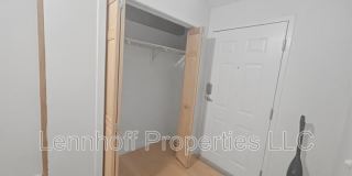 240 Jackson Street - 309 Gallery 13