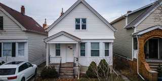 $1300 - Spacious Hamtramck home Gallery 1