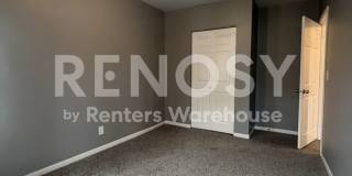 Available Now 5 bedroom 2 bath Duplex in Minneapolis Gallery 12
