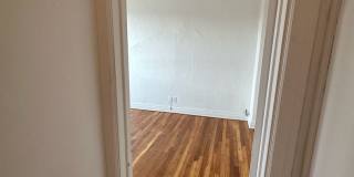 New King Edward Gallery 692