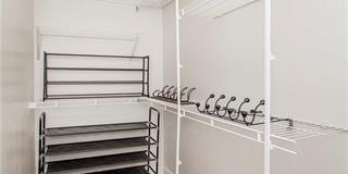 1526 DANTE Street Gallery 24