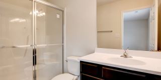 318 Bogle Street Gallery 12