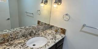 Camarillo - Four bedroom, 2.5 bathroom, plus loft Gallery 21