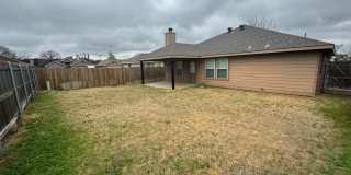 3/2/2 Fort Worth Side of Granbury - Gemstone Estates Gallery 17