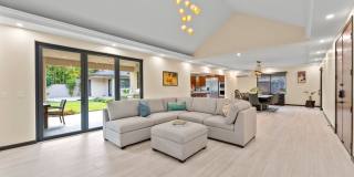 Kahala Zen: Spacious Modern Oasis w/ Studio, Garden & Lush Garden Gallery 11