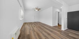 400-420 N. Oakland Ave. Gallery 22