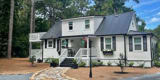 880 North Ashe Street Gallery 1