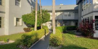 688 Burgundy O Gallery 2