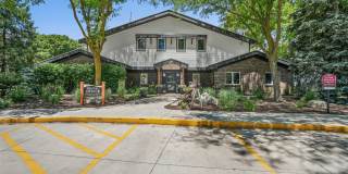 Sun Prairie/Vista Court Gallery 1