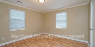 717 Bennett Street Gallery 18